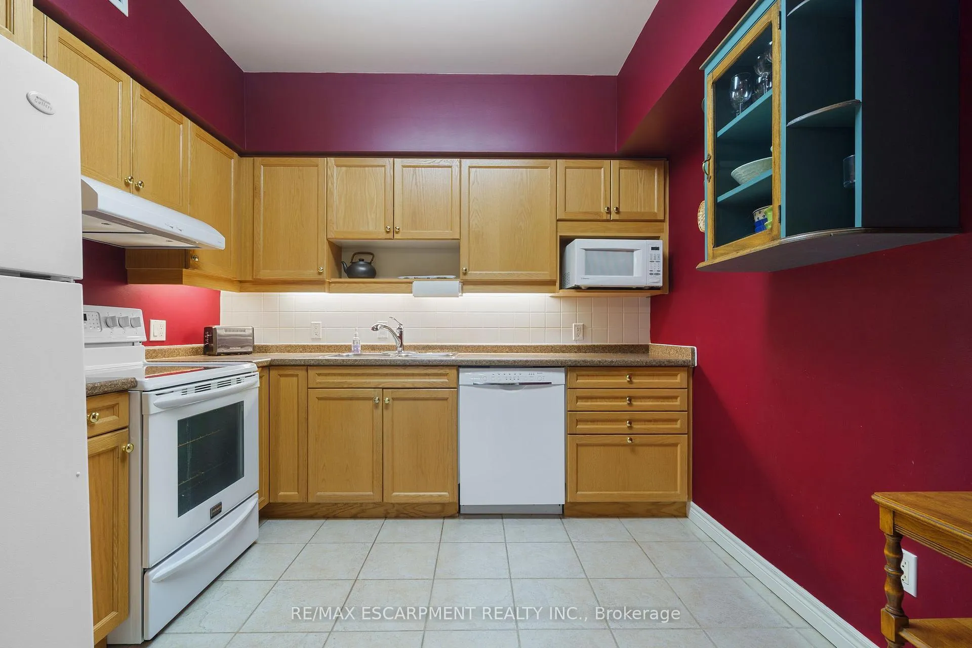Photo 15 of Unit 102, 77 Governors Road, Hamilton, Dundas — HOMEH