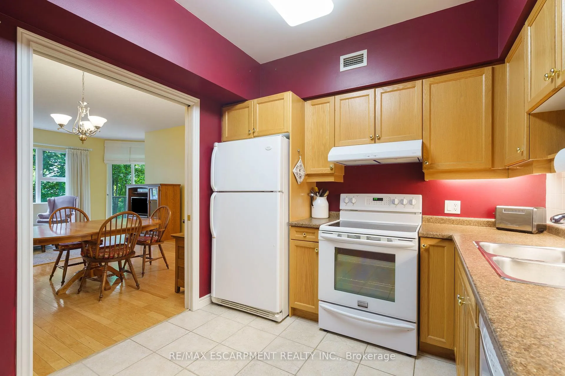 Photo 22 of Unit 102, 77 Governors Road, Hamilton, Dundas — HOMEH
