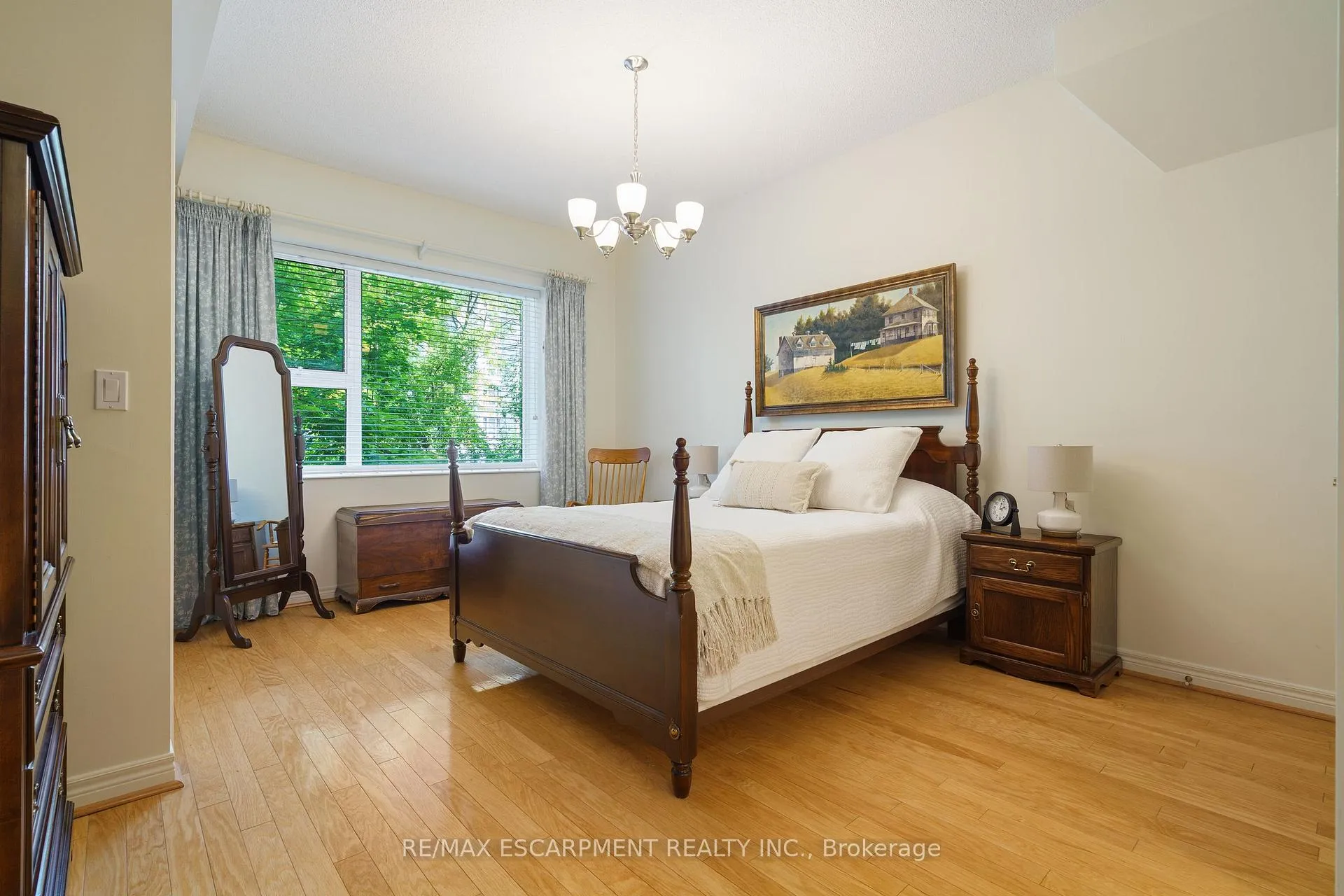Photo 25 of Unit 102, 77 Governors Road, Hamilton, Dundas — HOMEH