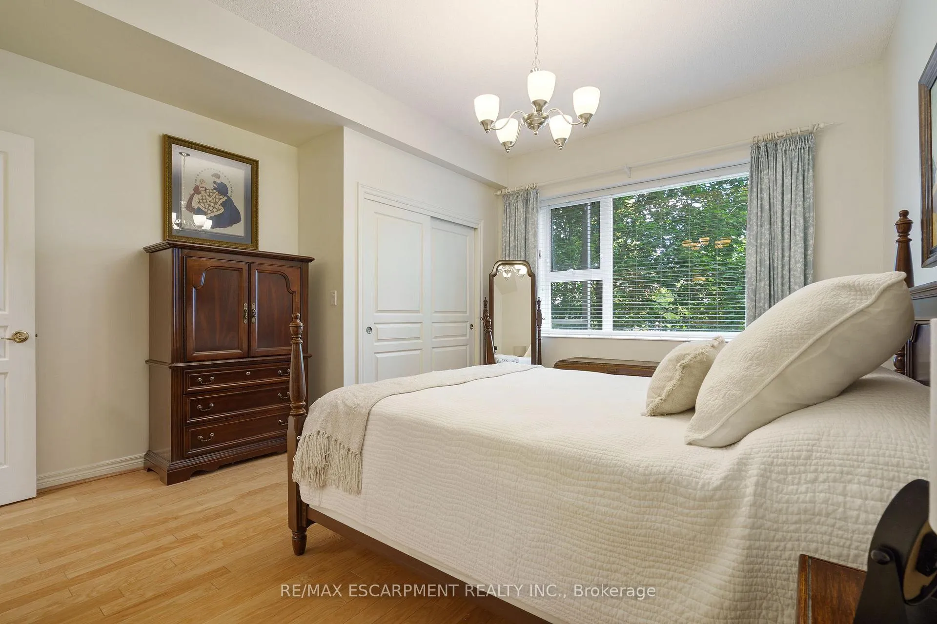 Photo 27 of Unit 102, 77 Governors Road, Hamilton, Dundas — HOMEH