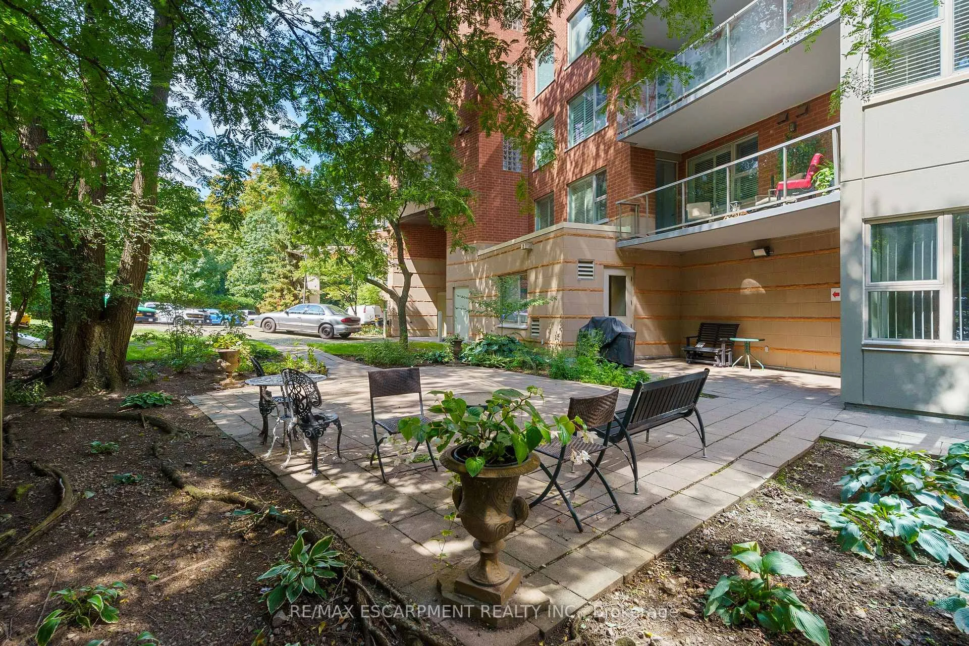 Photo 42 of Unit 102, 77 Governors Road, Hamilton, Dundas — HOMEH