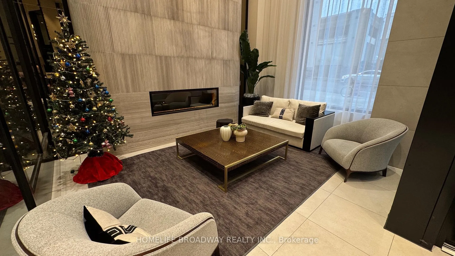 Photo 2 of Unit 1711, 2020 Bathurst Street, Toronto, Humewood-Cedarvale — HOMEH