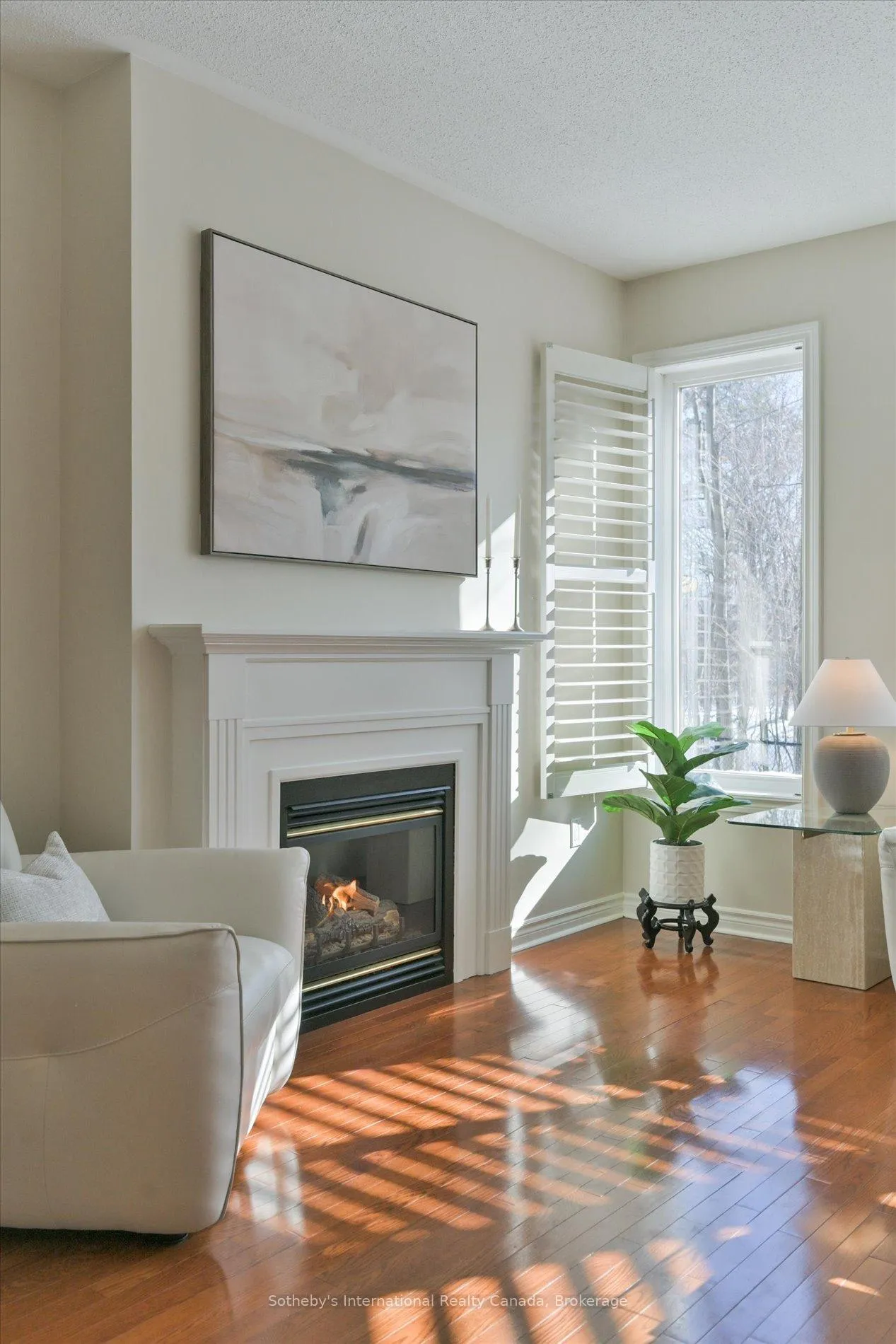 Photo 9 of Unit 21, 300 Ravineview Way, Oakville, Wedgewood Creek — HOMEH