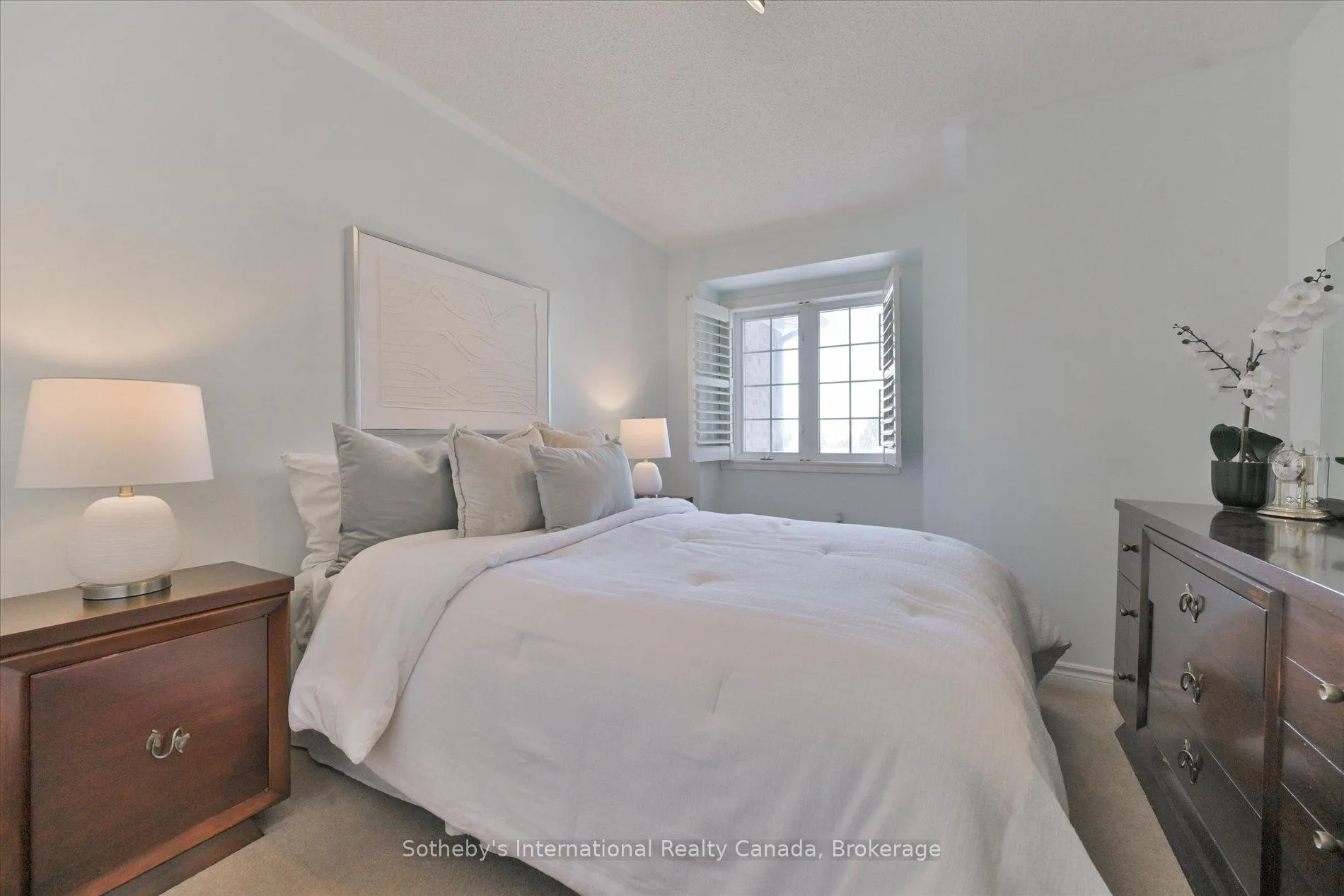 Photo 25 of Unit 21, 300 Ravineview Way, Oakville, Wedgewood Creek — HOMEH