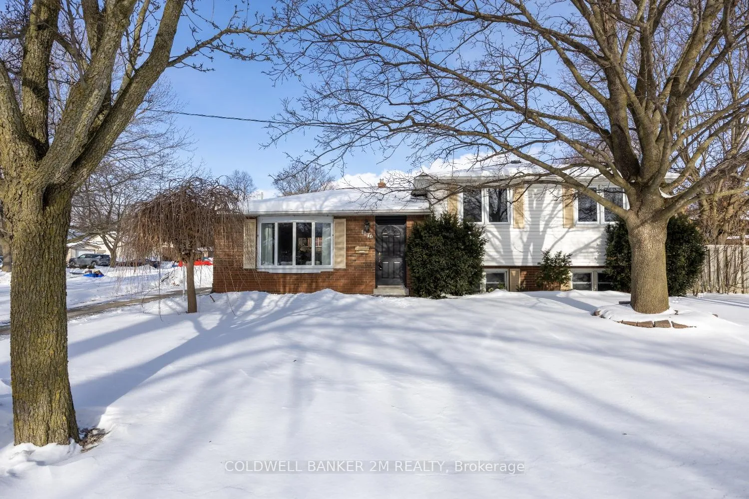 Front of 1076 Carolyn Avenue