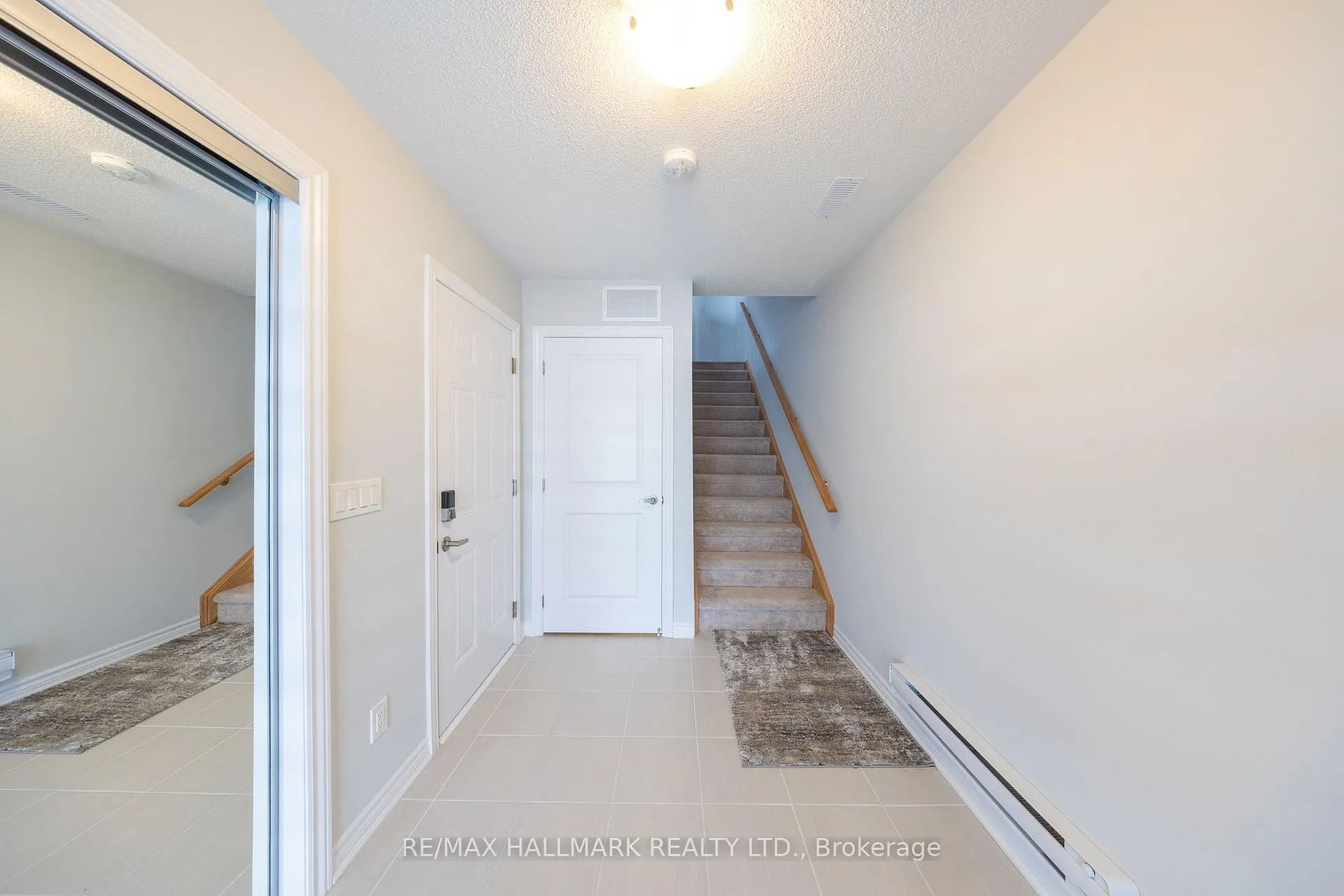 Photo 3 of 1198 Greentree Path, Oshawa, Kedron — HOMEH