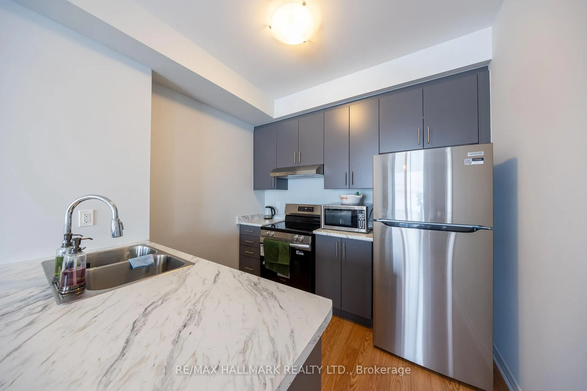 Photo 14 of 1198 Greentree Path, Oshawa, Kedron — HOMEH