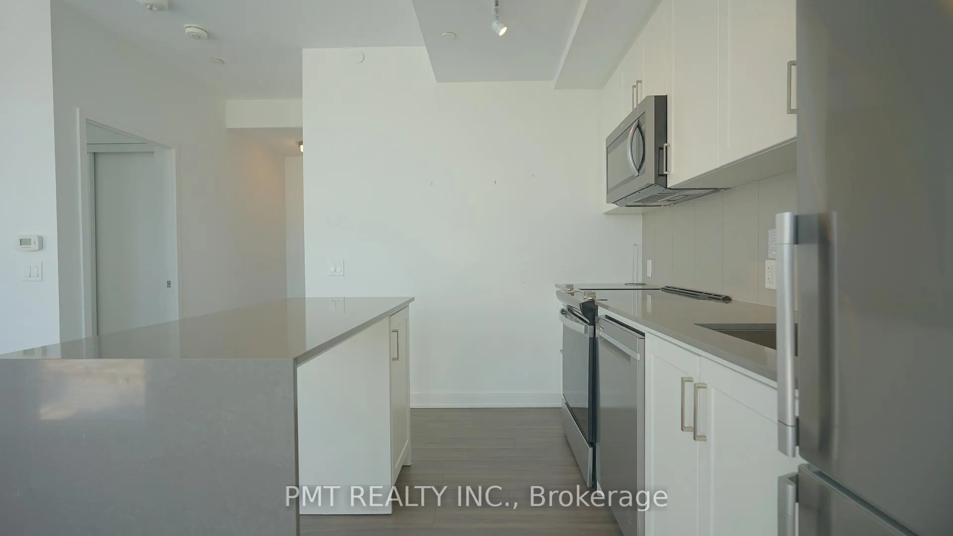 Photo 8 of Unit 622, 681 Yonge Street, Barrie, Painswick South — HOMEH