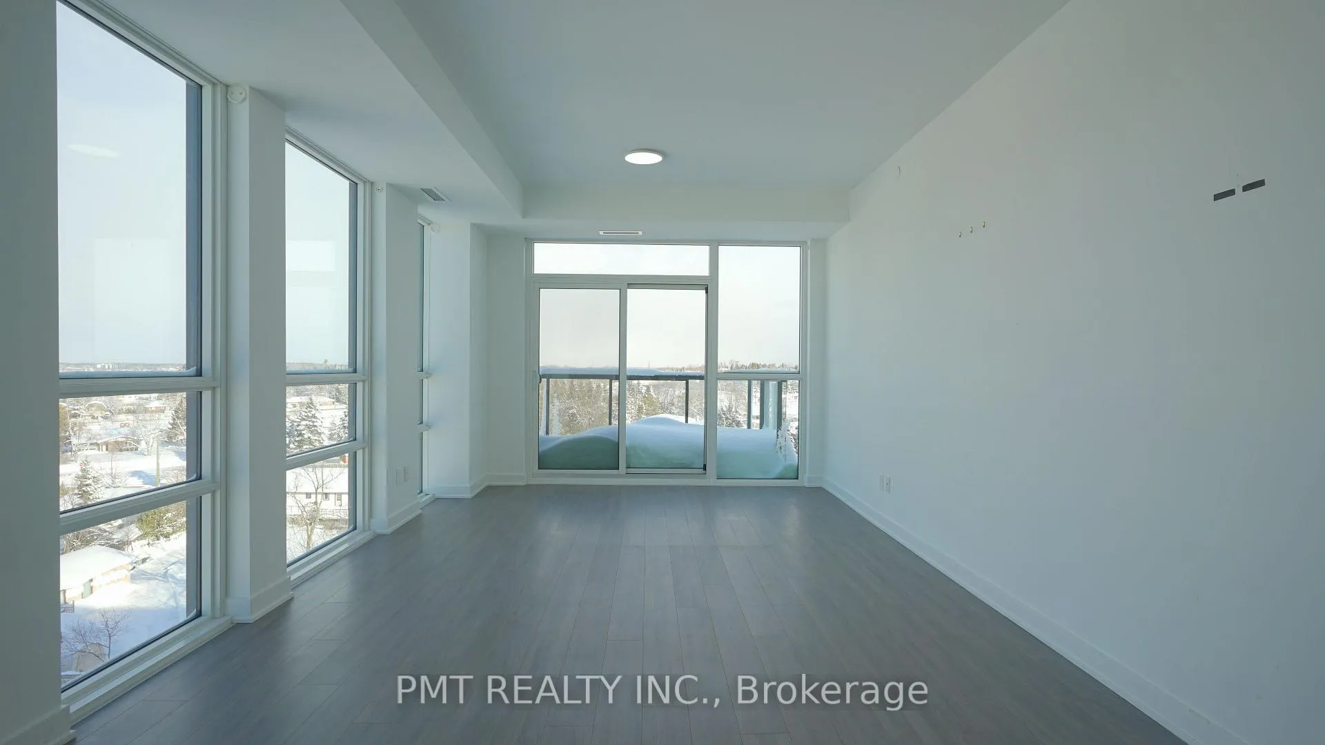 Photo 10 of Unit 622, 681 Yonge Street, Barrie, Painswick South — HOMEH
