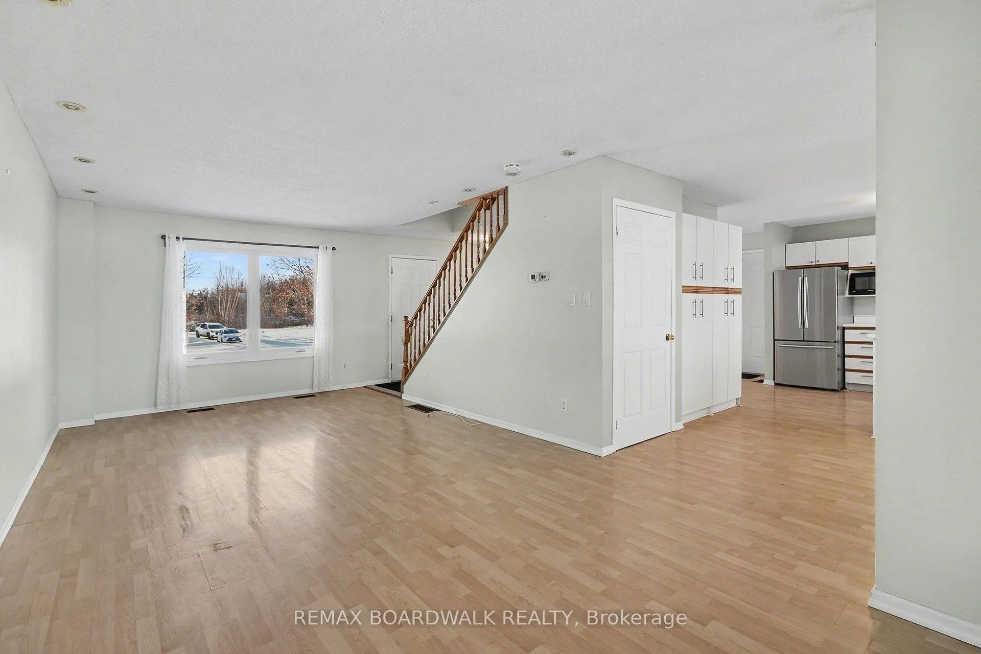Photo 5 of 16319 Seventh Road, North Stormont, North Stormont (Roxborough) Twp — HOMEH