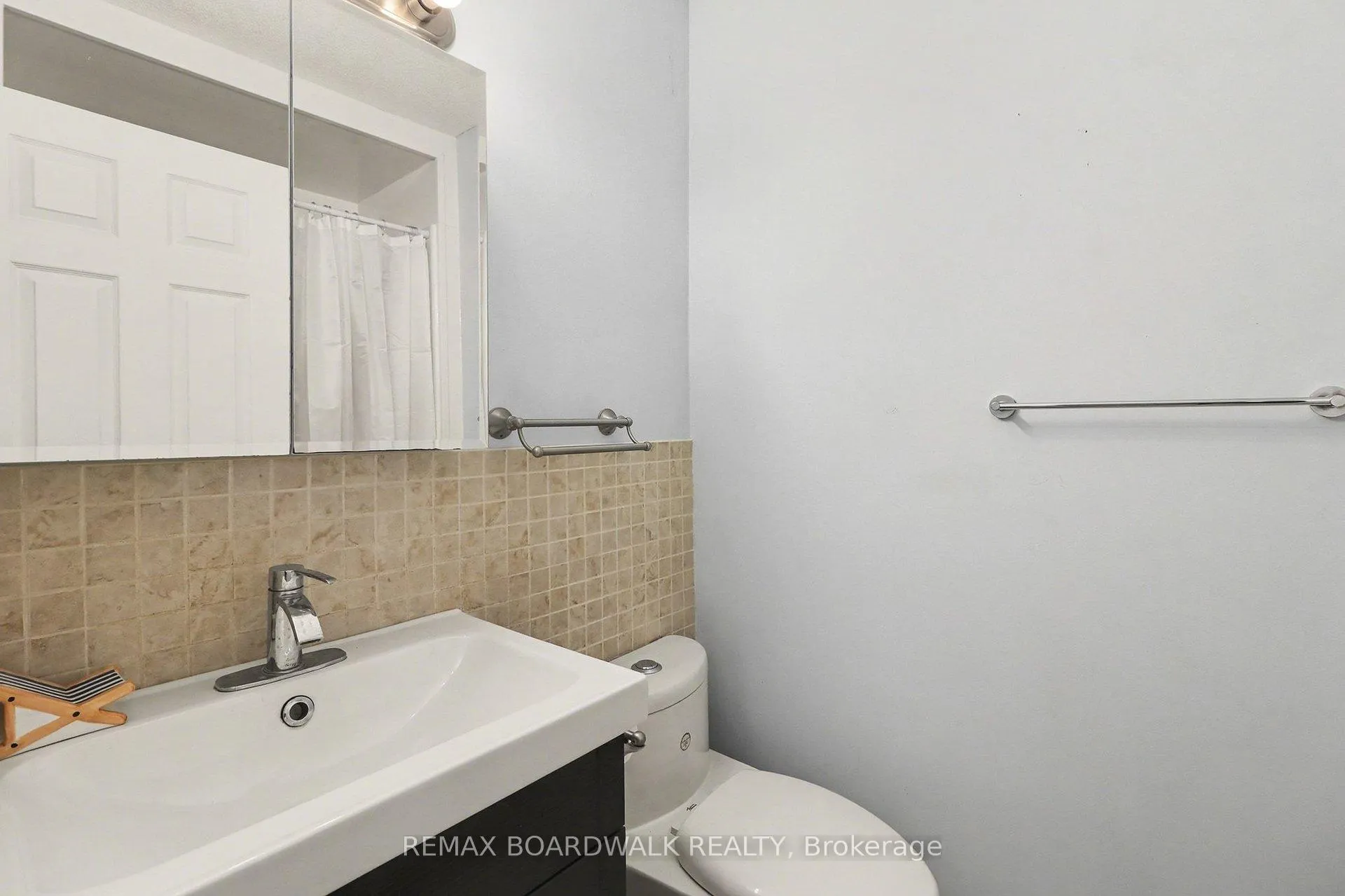 Photo 15 of 16319 Seventh Road, North Stormont, North Stormont (Roxborough) Twp — HOMEH