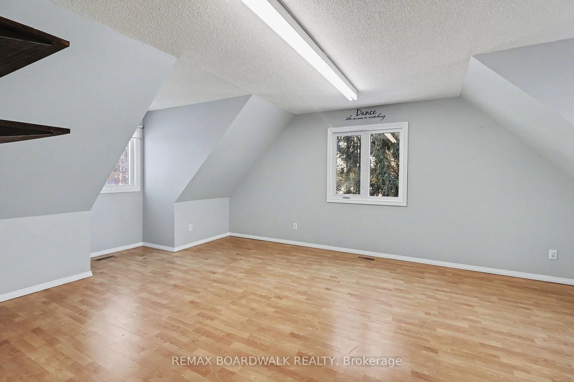 Photo 22 of 16319 Seventh Road, North Stormont, North Stormont (Roxborough) Twp — HOMEH