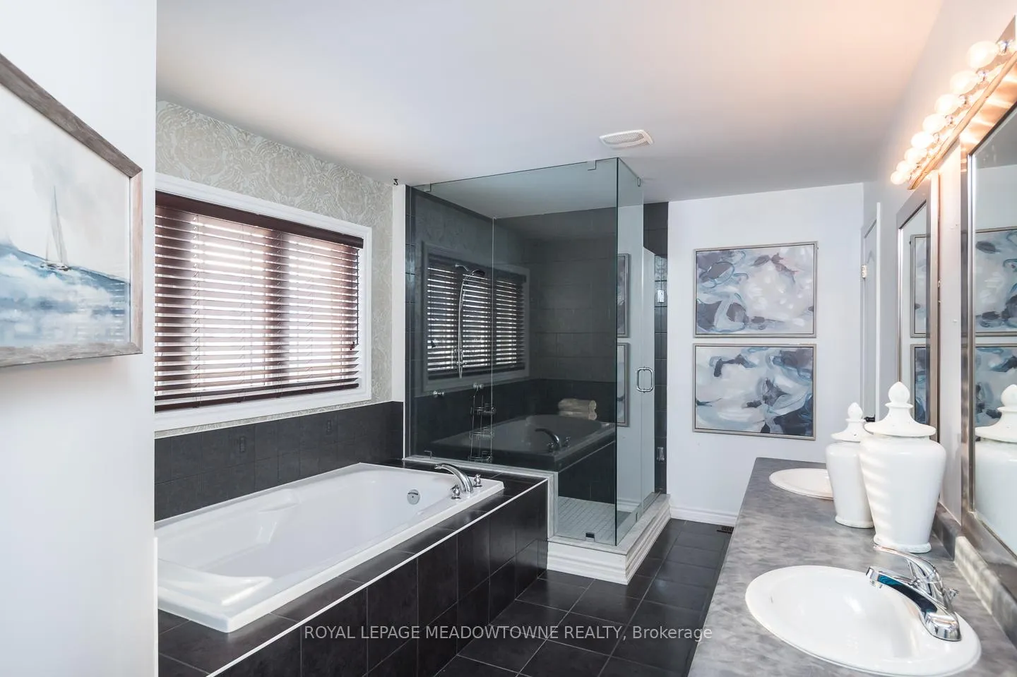 Photo 23 of 700 Serafini Crescent, Milton, Willmott — HOMEH