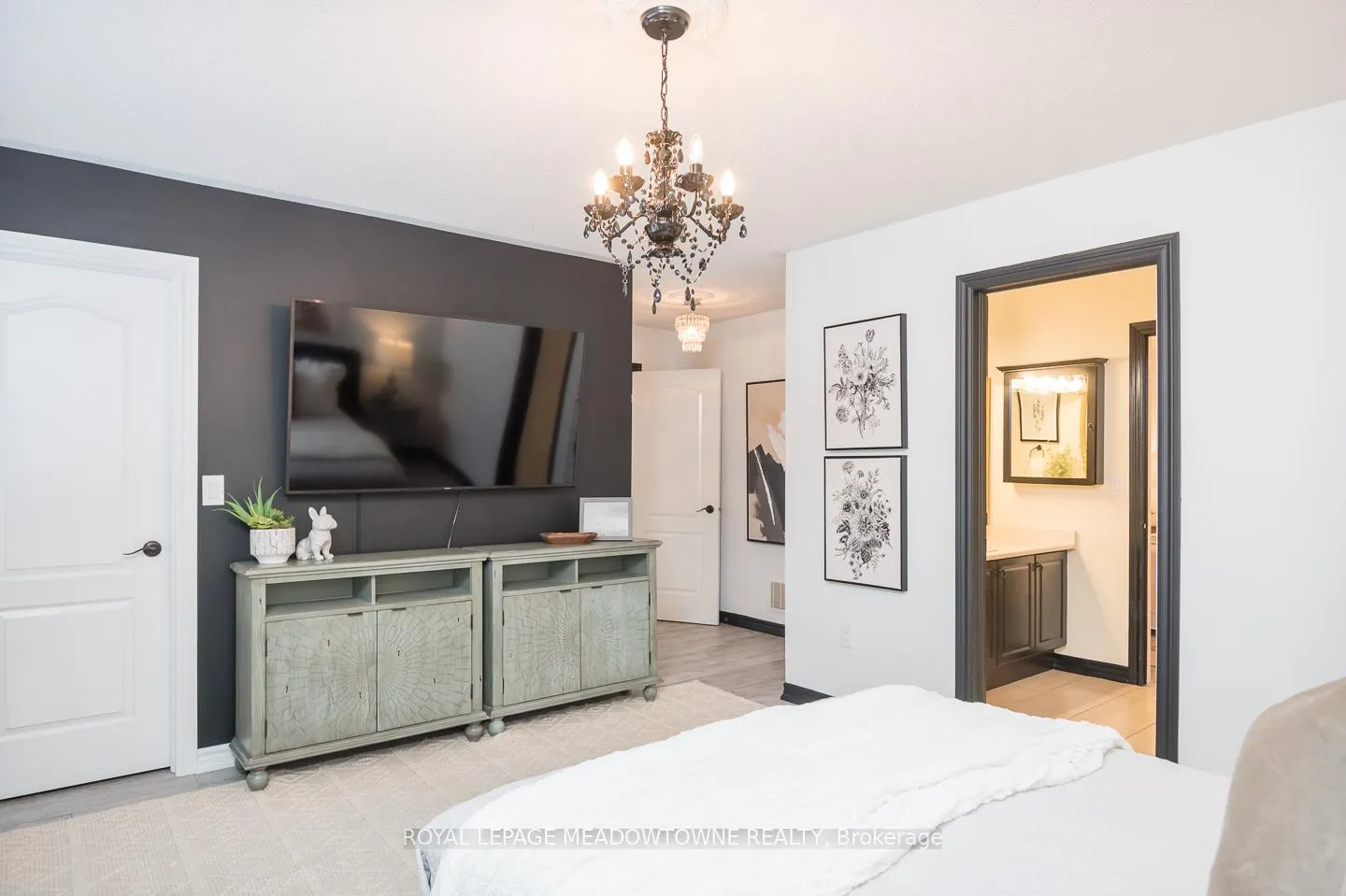 Photo 31 of 700 Serafini Crescent, Milton, Willmott — HOMEH