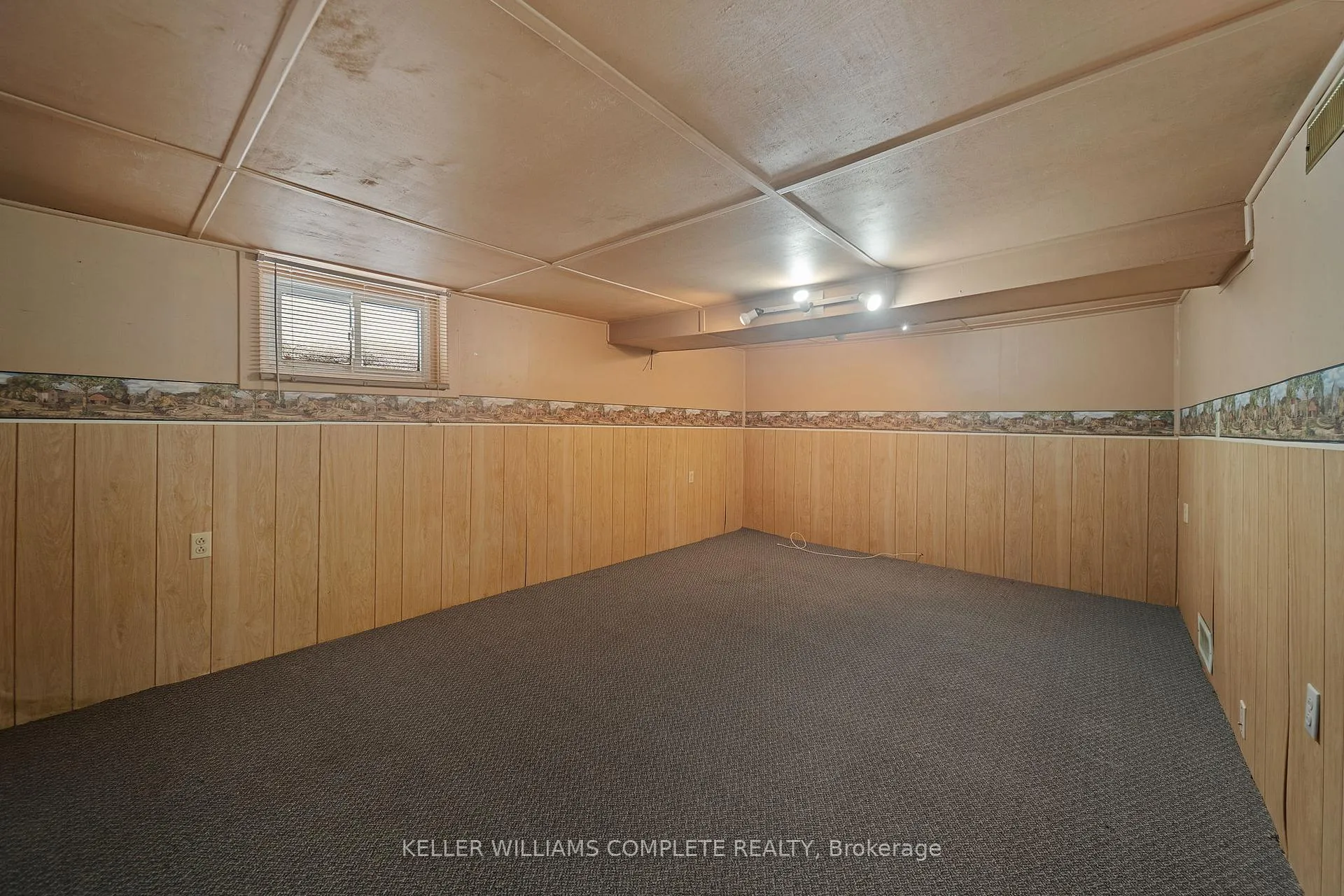 Photo 21 of 187 Mcanulty Boulevard, Hamilton, Industrial Sector — HOMEH