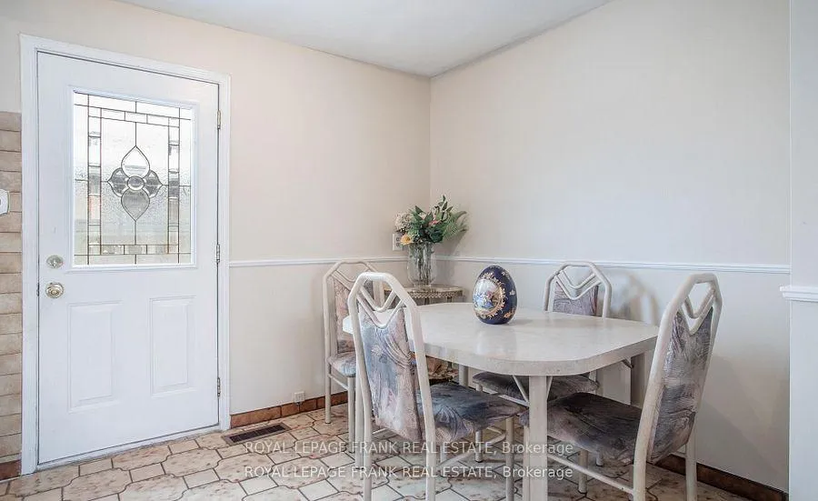 Photo 12 of 1273 Belair Crescent, Oshawa, Eastdale — HOMEH