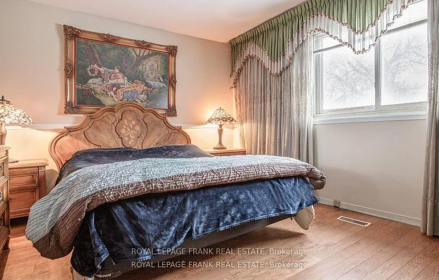 Photo 13 of 1273 Belair Crescent, Oshawa, Eastdale — HOMEH