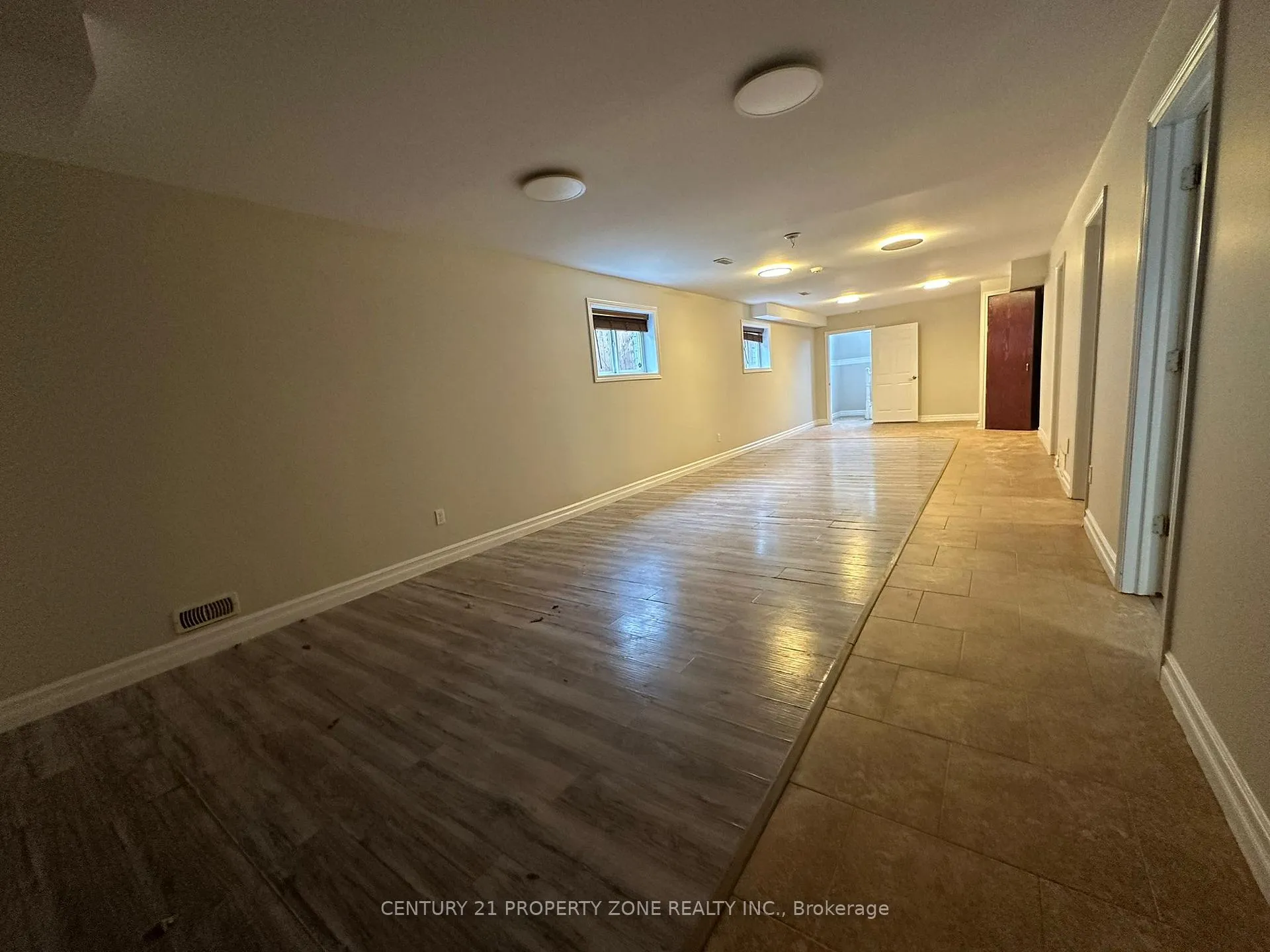 Photo 5 of 975 Albert Road, Windsor — HOMEH
