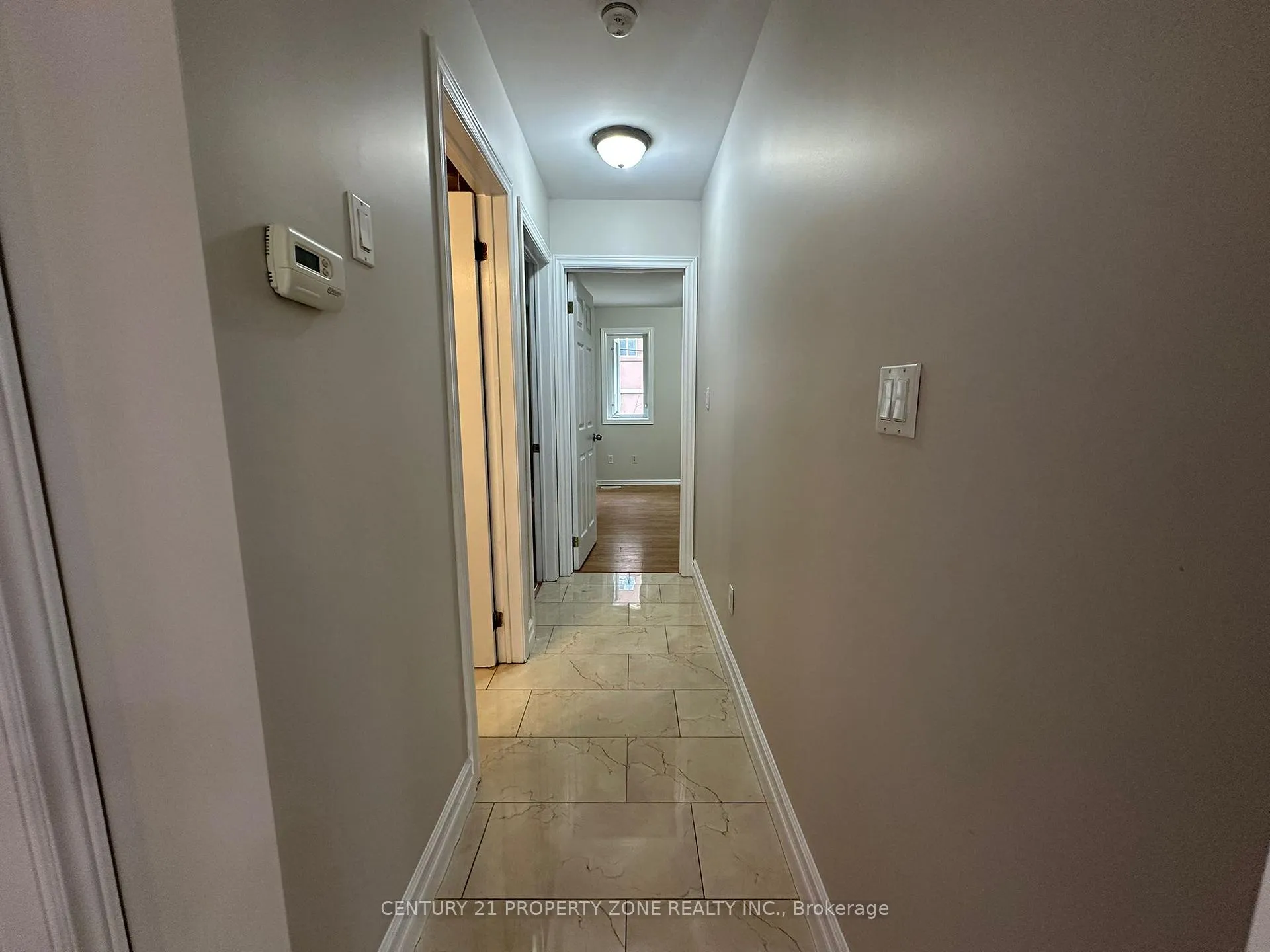 Photo 14 of 975 Albert Road, Windsor — HOMEH