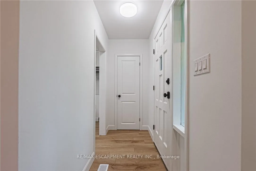 Photo 12 of 224 West 16th Street, Hamilton, Buchanan — HOMEH