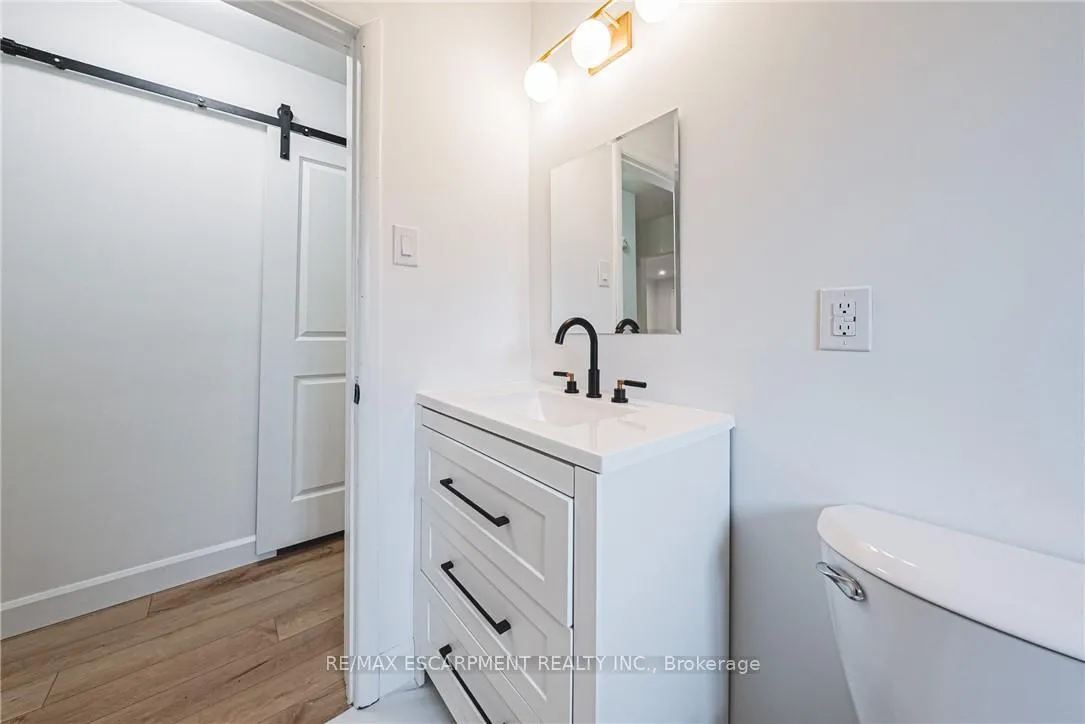 Photo 21 of 224 West 16th Street, Hamilton, Buchanan — HOMEH