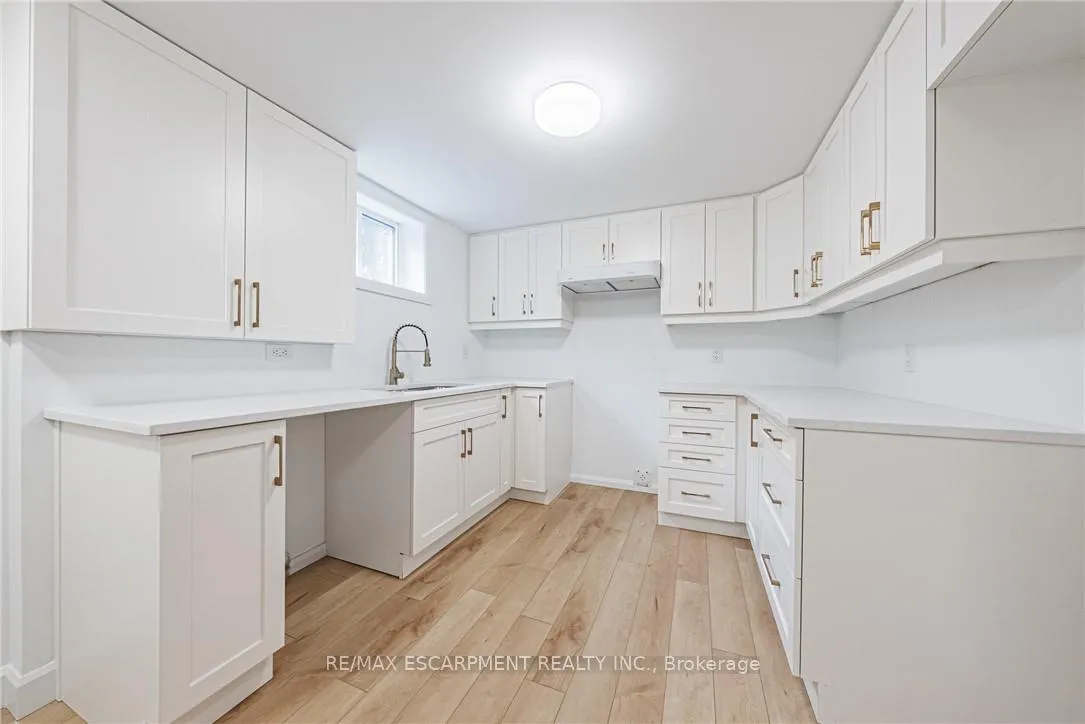 Photo 30 of 224 West 16th Street, Hamilton, Buchanan — HOMEH