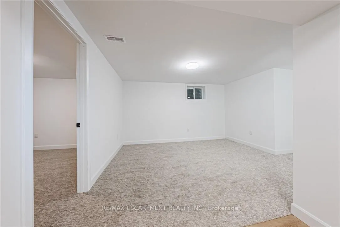 Photo 31 of 224 West 16th Street, Hamilton, Buchanan — HOMEH