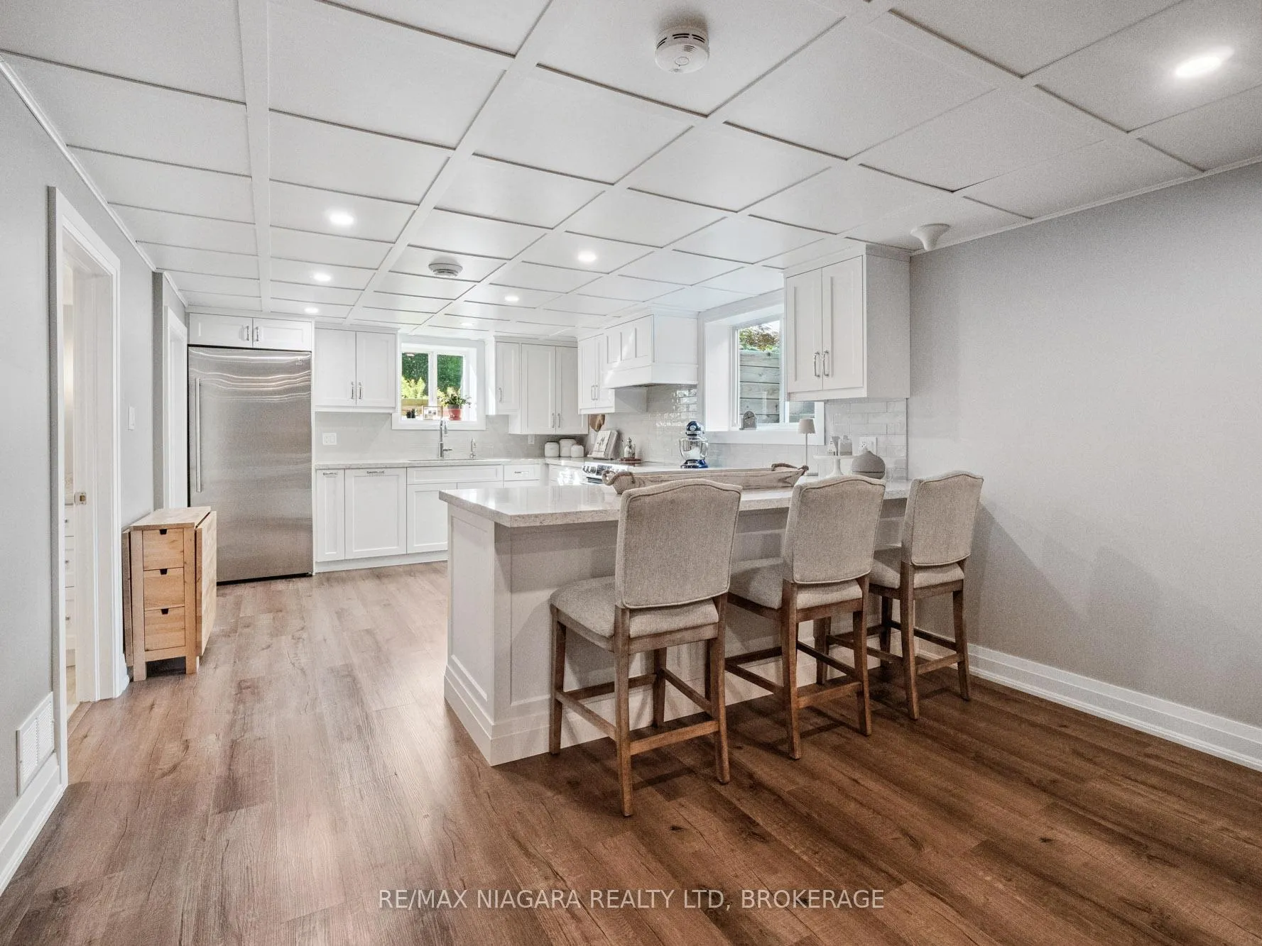 Photo 25 of 15 Keefer Drive, Welland, Cooks Mills — HOMEH