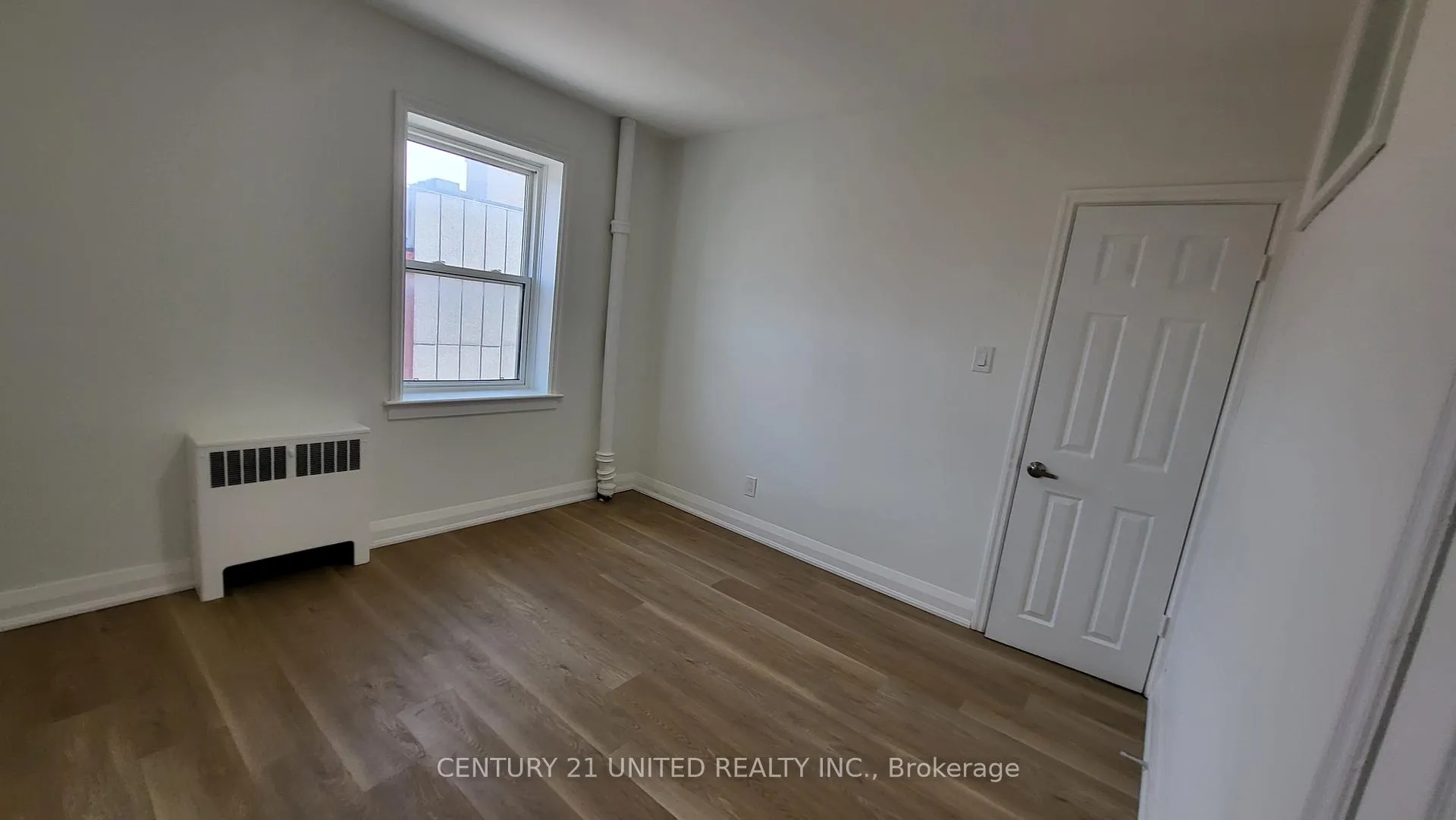 Photo 5 of Unit C, 409 Chambers Street, Peterborough, Town Ward 3 — HOMEH