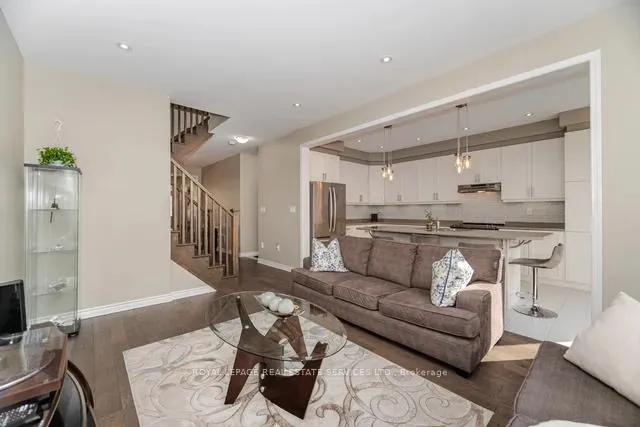 Photo 10 of 133 Hatt Court, Milton, Ford — HOMEH