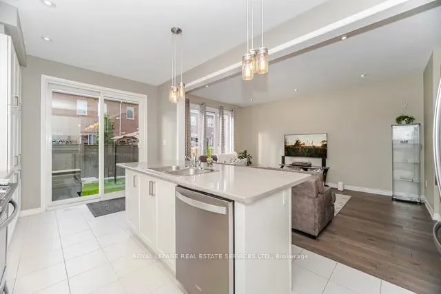 Photo 16 of 133 Hatt Court, Milton, Ford — HOMEH