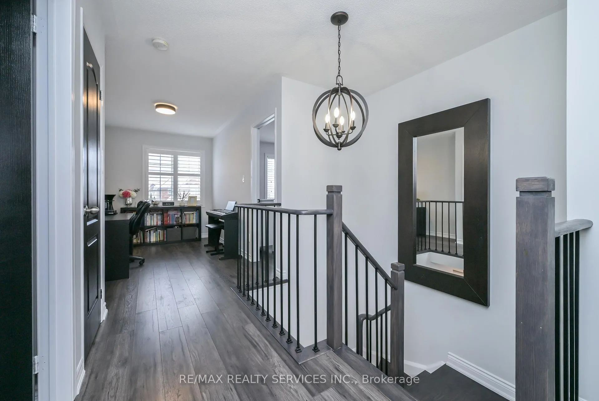 Photo 15 of 38 Tawnberry Circle, Brampton, Fletcher's Meadow — HOMEH