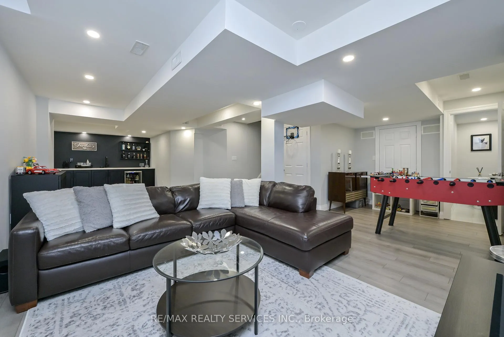 Photo 29 of 38 Tawnberry Circle, Brampton, Fletcher's Meadow — HOMEH