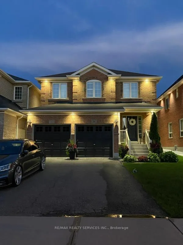 Photo 33 of 38 Tawnberry Circle, Brampton, Fletcher's Meadow — HOMEH
