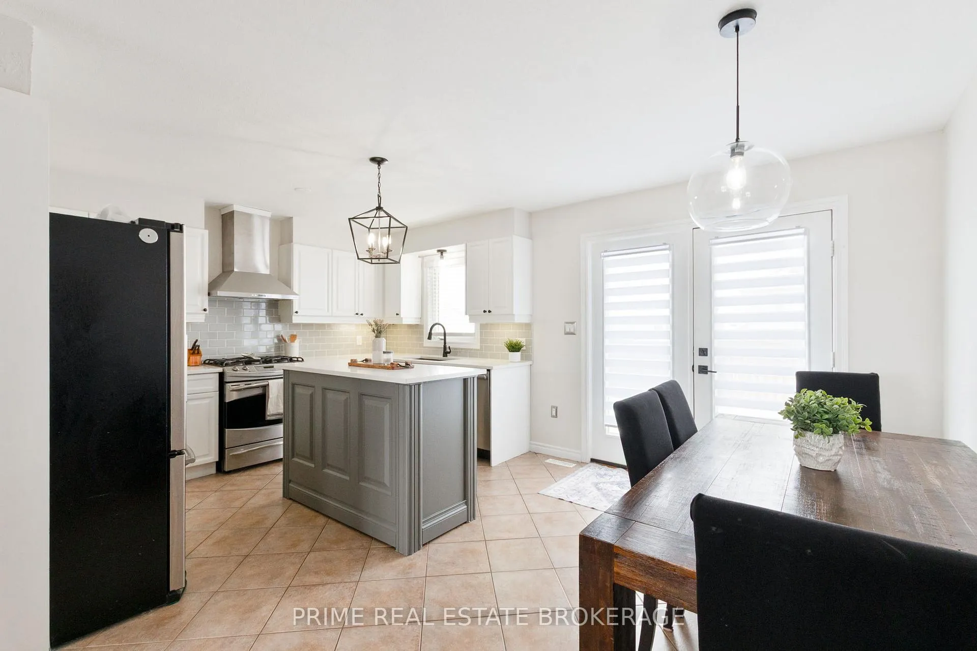 Photo 15 of 18 Watson Crescent, Central Elgin, Rural Central Elgin — HOMEH