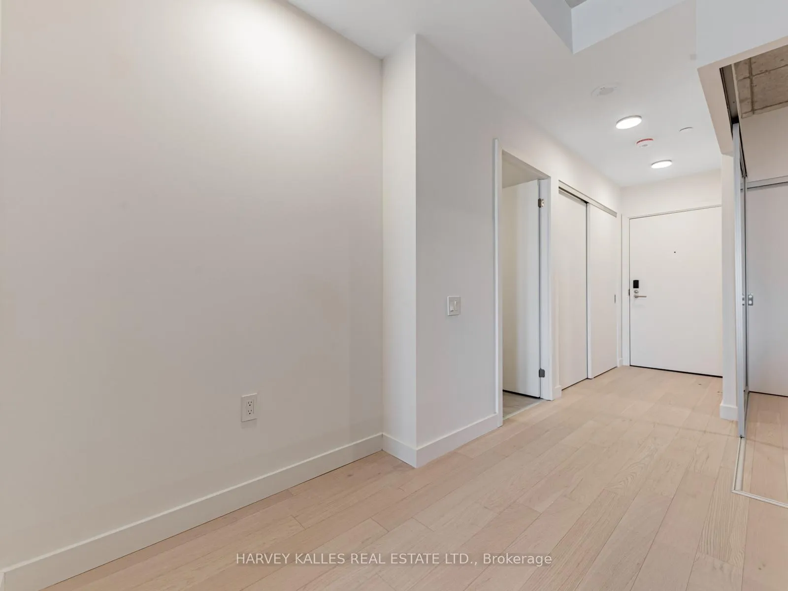 Photo 9 of Unit 303, 1720 Bayview Avenue, Toronto, Mount Pleasant East — HOMEH