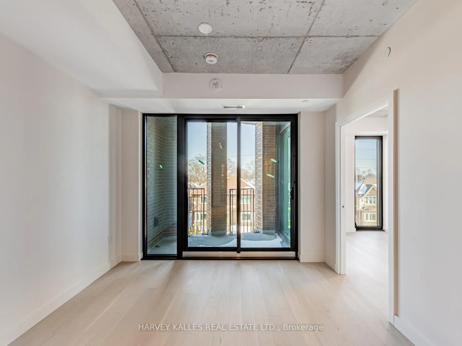 Photo 15 of Unit 303, 1720 Bayview Avenue, Toronto, Mount Pleasant East — HOMEH