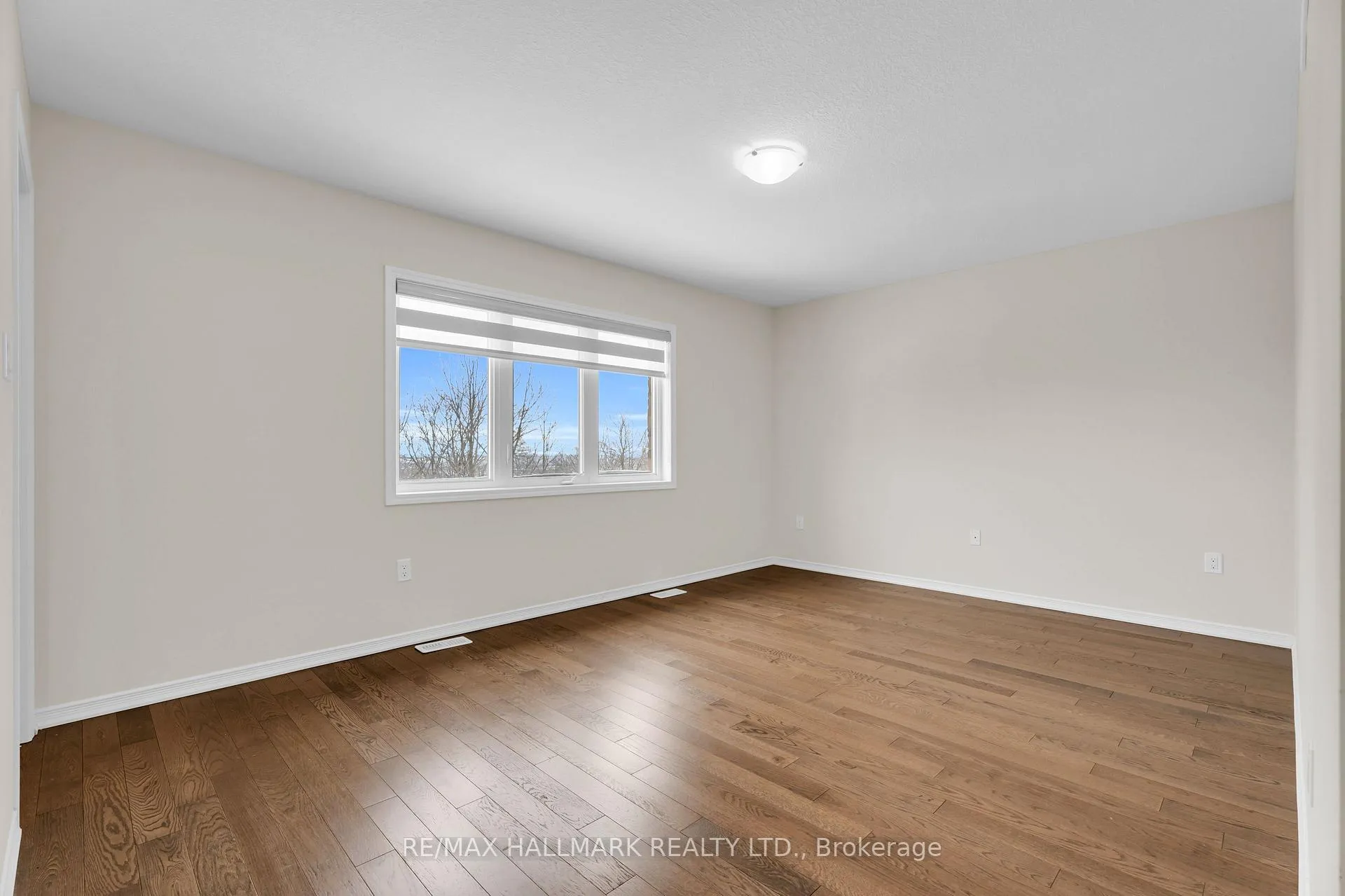 Photo 8 of 131 Cuesta Heights, Hamilton, Stoney Creek Mountain — HOMEH