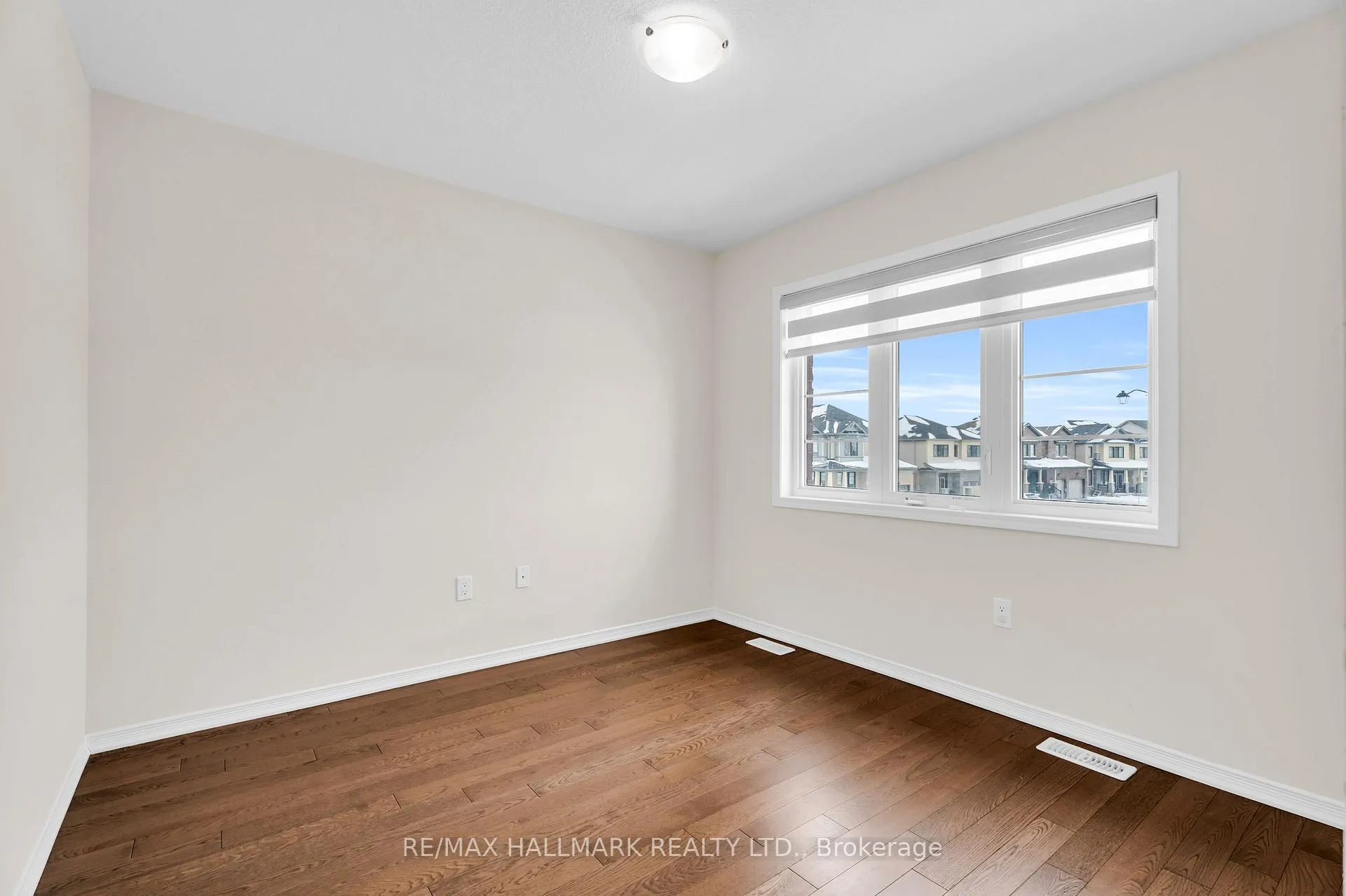 Photo 12 of 131 Cuesta Heights, Hamilton, Stoney Creek Mountain — HOMEH