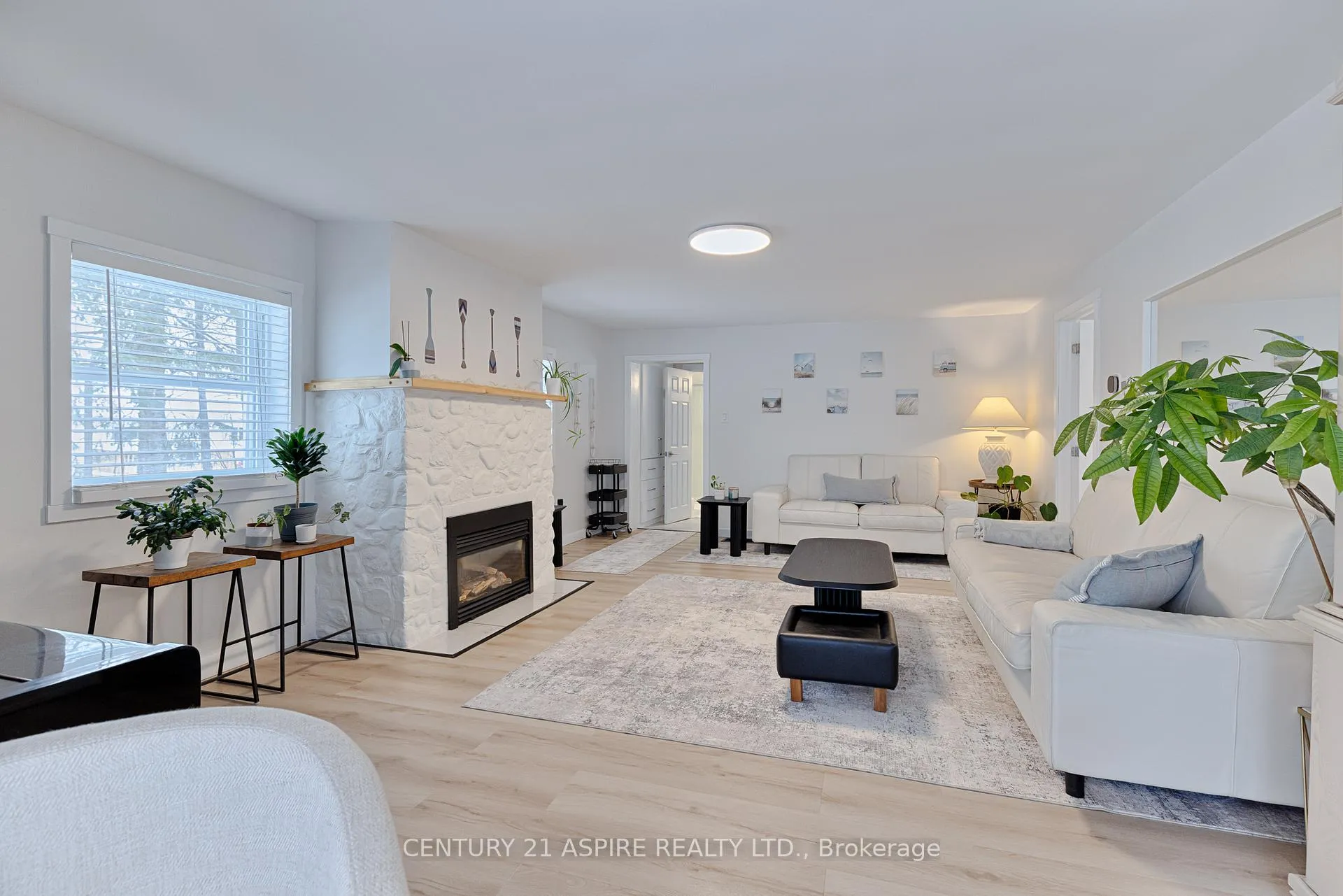 Photo 18 of 31 East Street E, Petawawa — HOMEH