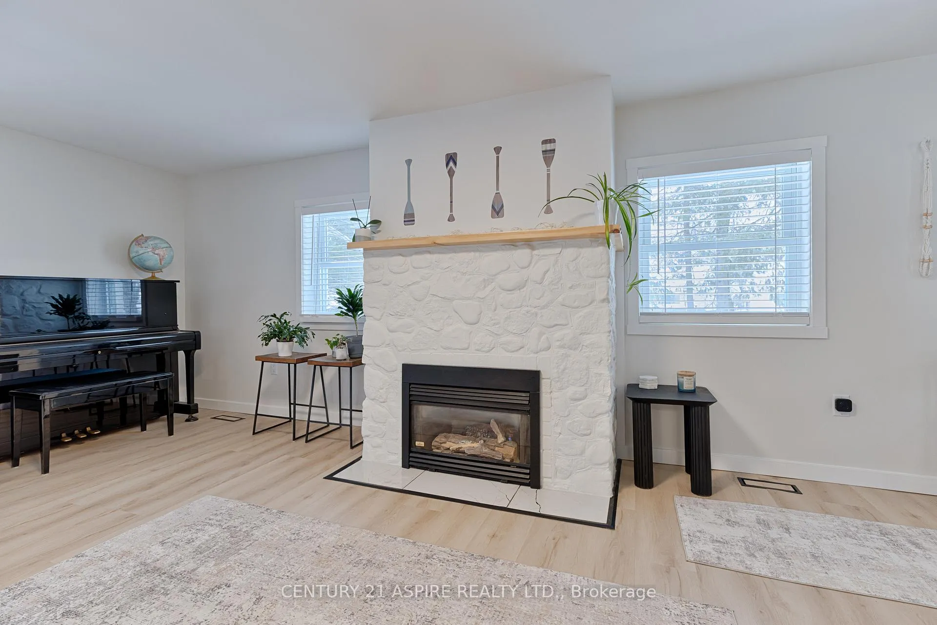 Photo 20 of 31 East Street E, Petawawa — HOMEH