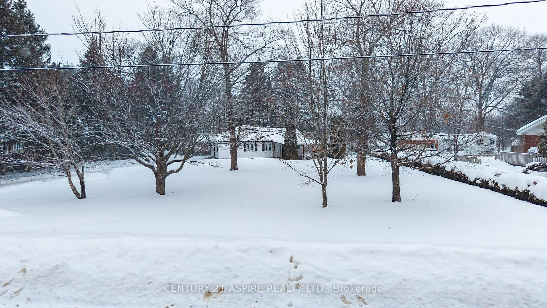 Photo 33 of 31 East Street E, Petawawa — HOMEH