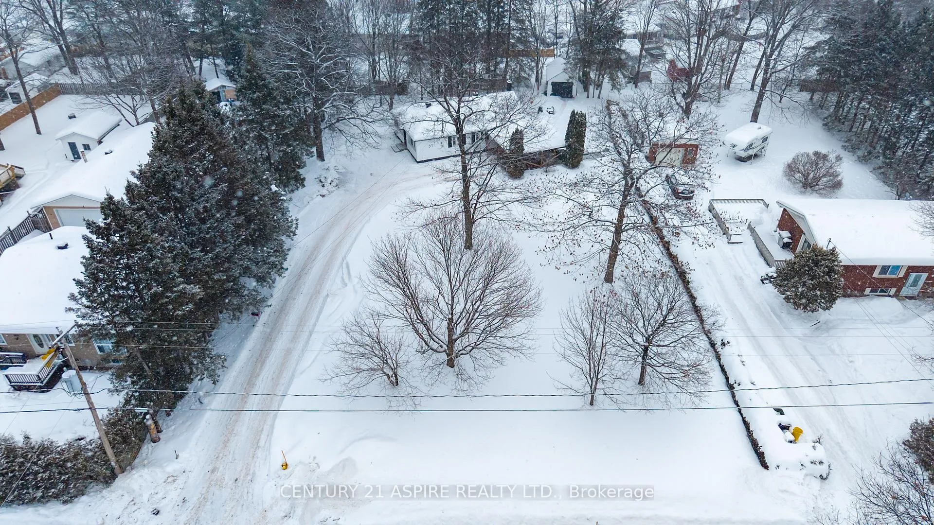 Photo 35 of 31 East Street E, Petawawa — HOMEH