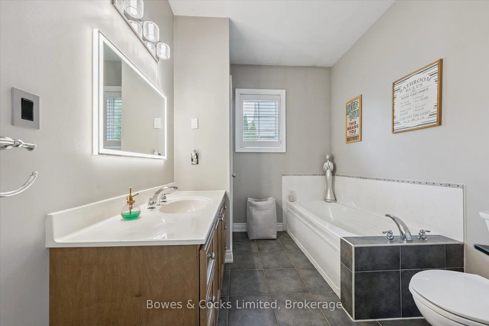 Photo 14 of 4588 Paynes Crescent, Clarington, Rural Clarington — HOMEH