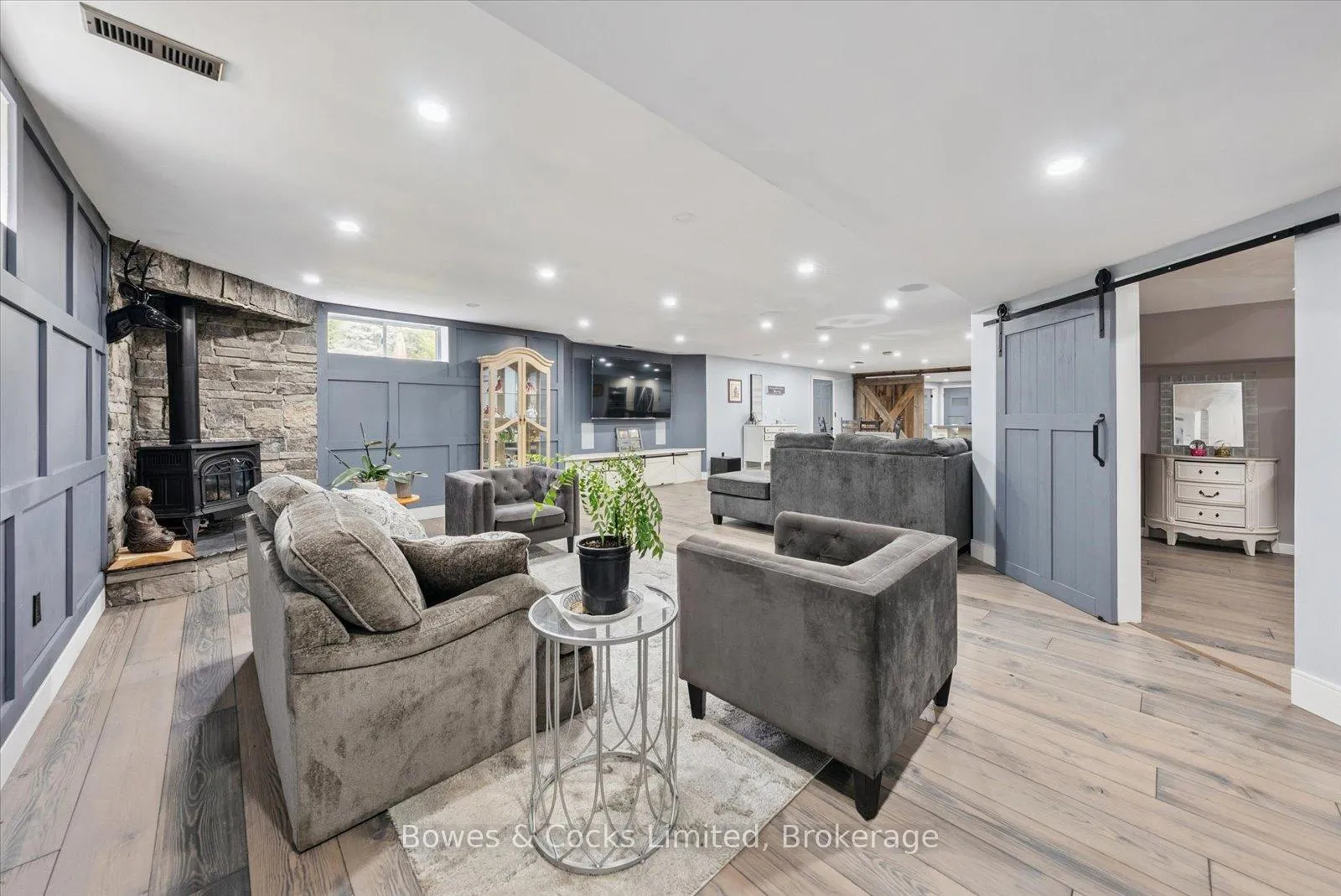 Photo 24 of 4588 Paynes Crescent, Clarington, Rural Clarington — HOMEH