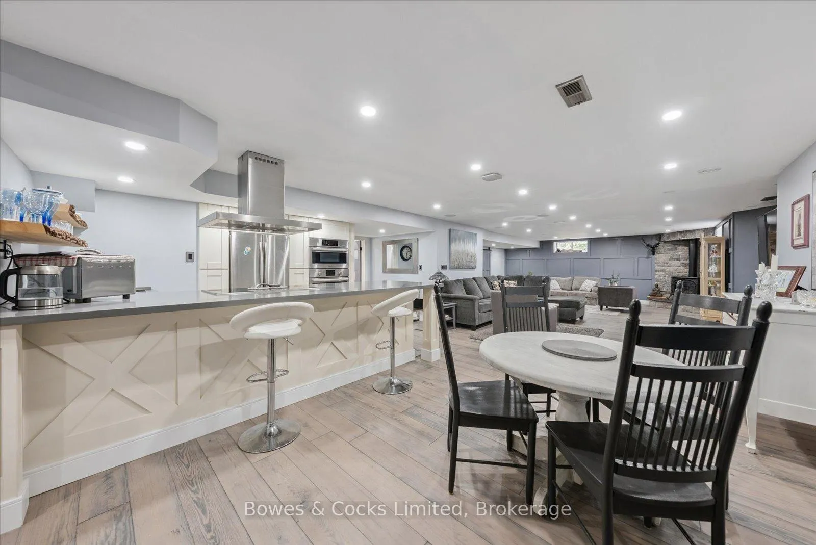 Photo 26 of 4588 Paynes Crescent, Clarington, Rural Clarington — HOMEH