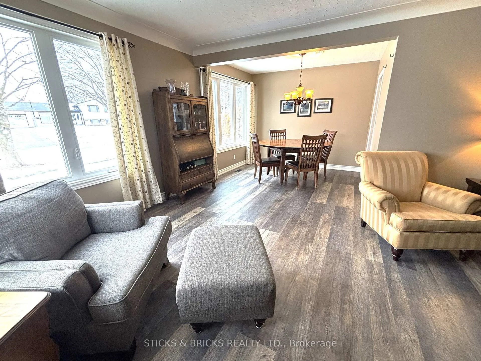 Photo 9 of 6750 Cherrygrove Road, Niagara Falls, Morrison — HOMEH