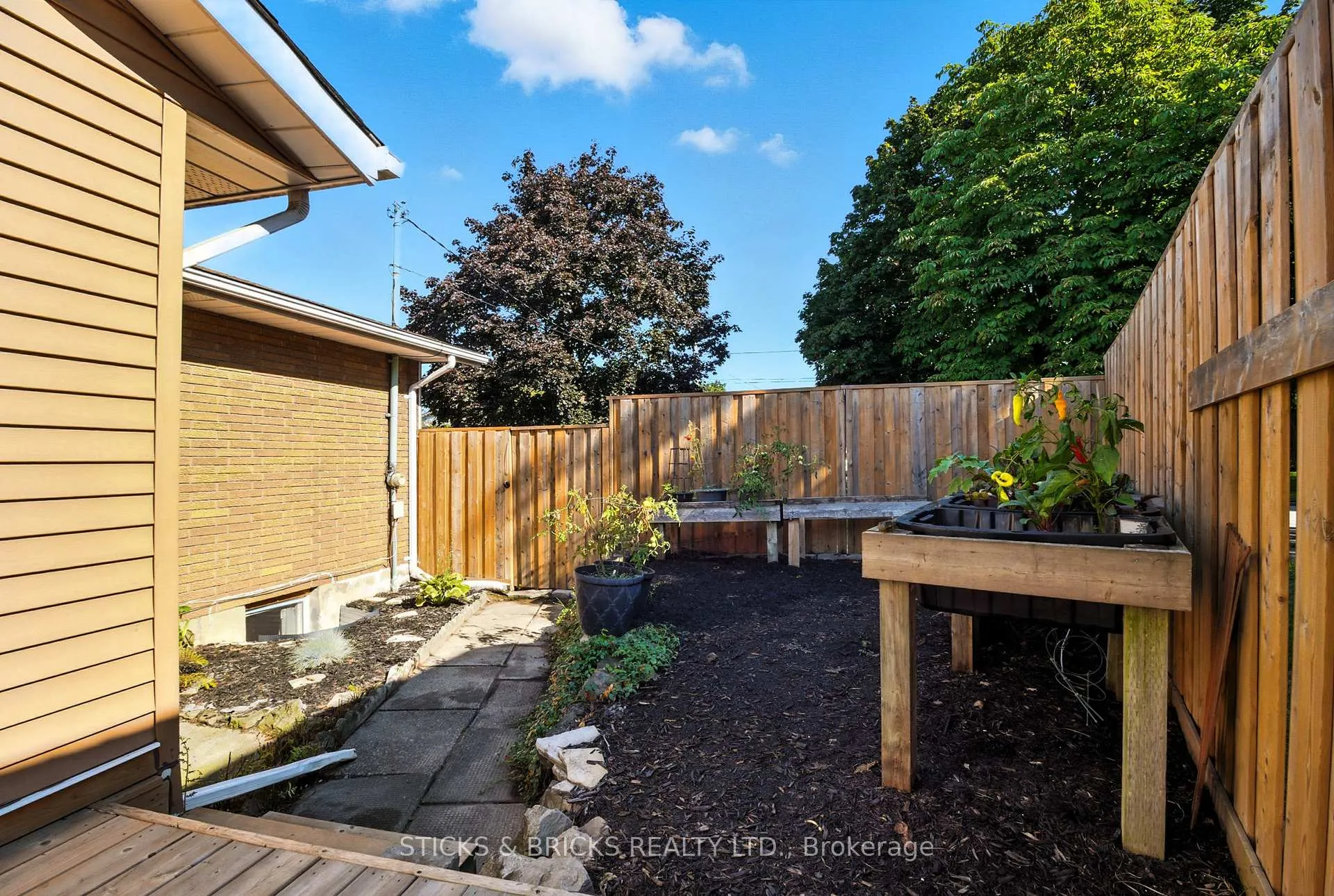 Photo 36 of 6750 Cherrygrove Road, Niagara Falls, Morrison — HOMEH