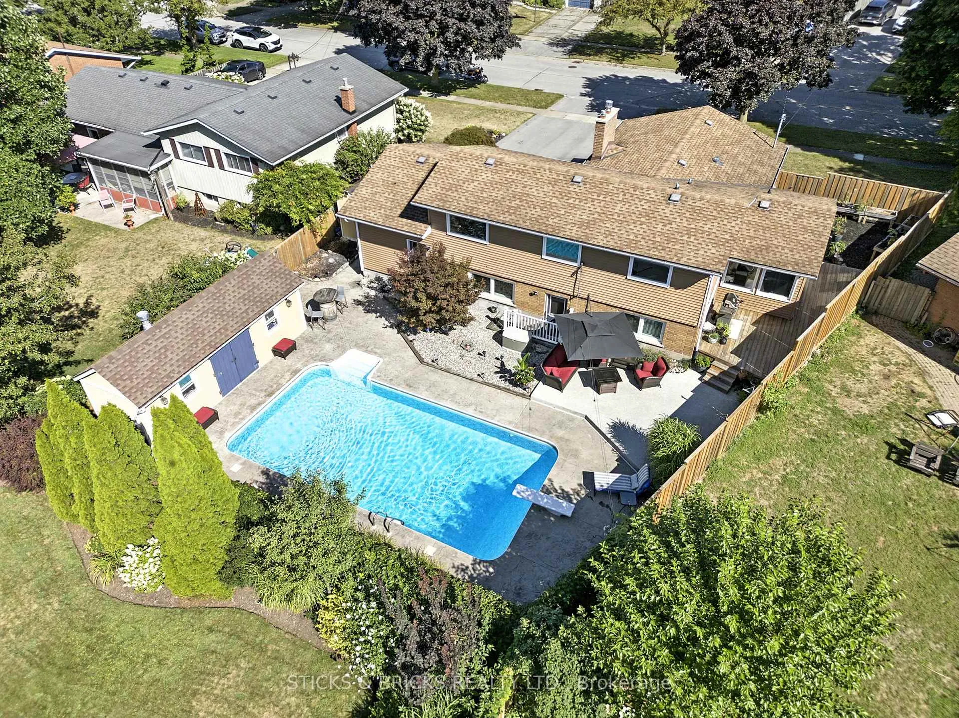 Photo 43 of 6750 Cherrygrove Road, Niagara Falls, Morrison — HOMEH