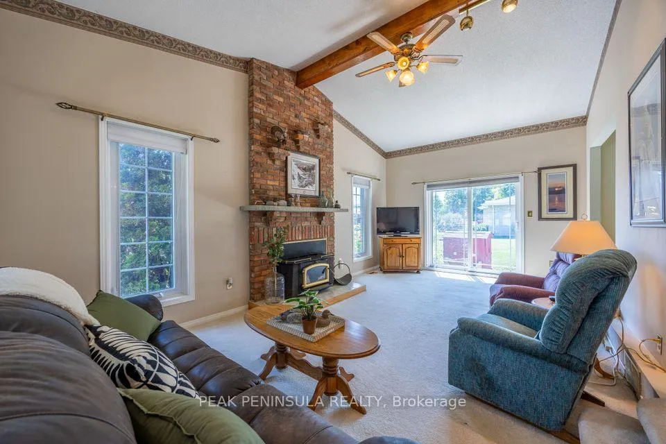 Photo 4 of 23 Backus Drive, Norfolk, Port Rowan — HOMEH